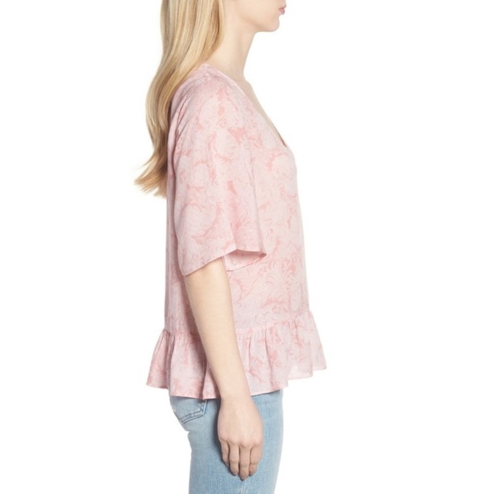 Hinge Print Ruffle Hem Top - Picture 3 of 6
